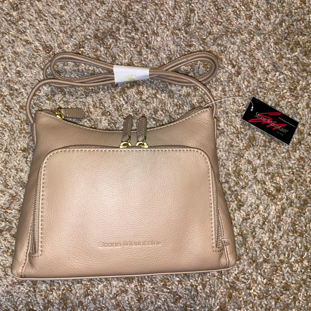Stone Mountain Crossbody Leather Purse in Mushroom Color